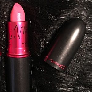 💗MAC Nicki Minaj Viva Glam lipstick!💗